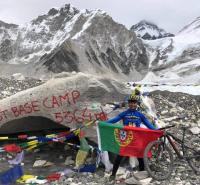 Atleta de Almeirim subiu o Everest em bicicleta reunindo donativos para crianças nepalesas