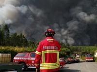Calor e seca colocam mais 280 bombeiros no terreno até sábado para combate a incêndios