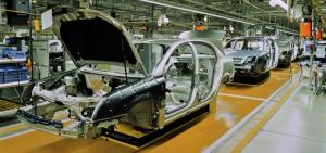 Covid-19: Indústria automóvel em Portugal quer retomar produção até inícios de maio