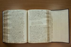 Abrantes: Arquivo Municipal restaura documentos originais com mais de 400 anos