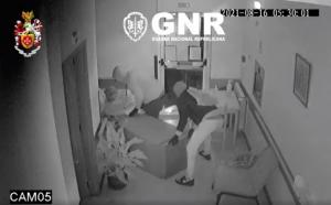 GNR detém cinco pessoas por furtos a lares de idosos (C/VÍDEO)