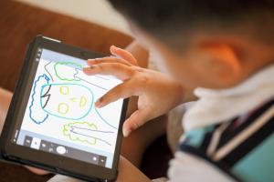 Vila de Rei: Crianças do pré-escolar com tablets à disposição