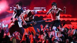 Red Hot Chilli Peppers encerram Rock in Rio com espetáculo seguro