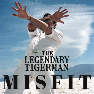 THE LEGENDARY TIGERMAN revela FIX OF ROCK N’ROLL, o primeiro single de MISFIT