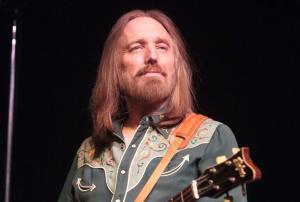 Agente confirma morte do músico norte-americano Tom Petty